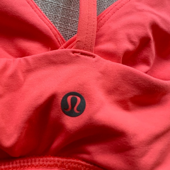 RARE Lululemon Twist Bra Long Line in Grapefruit | Size 2 - Picture 7 of 7